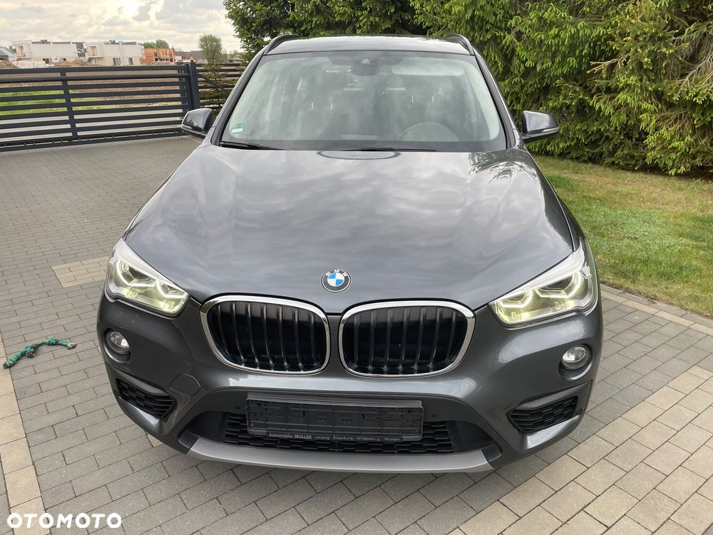 BMW X1 sDrive18d - 11