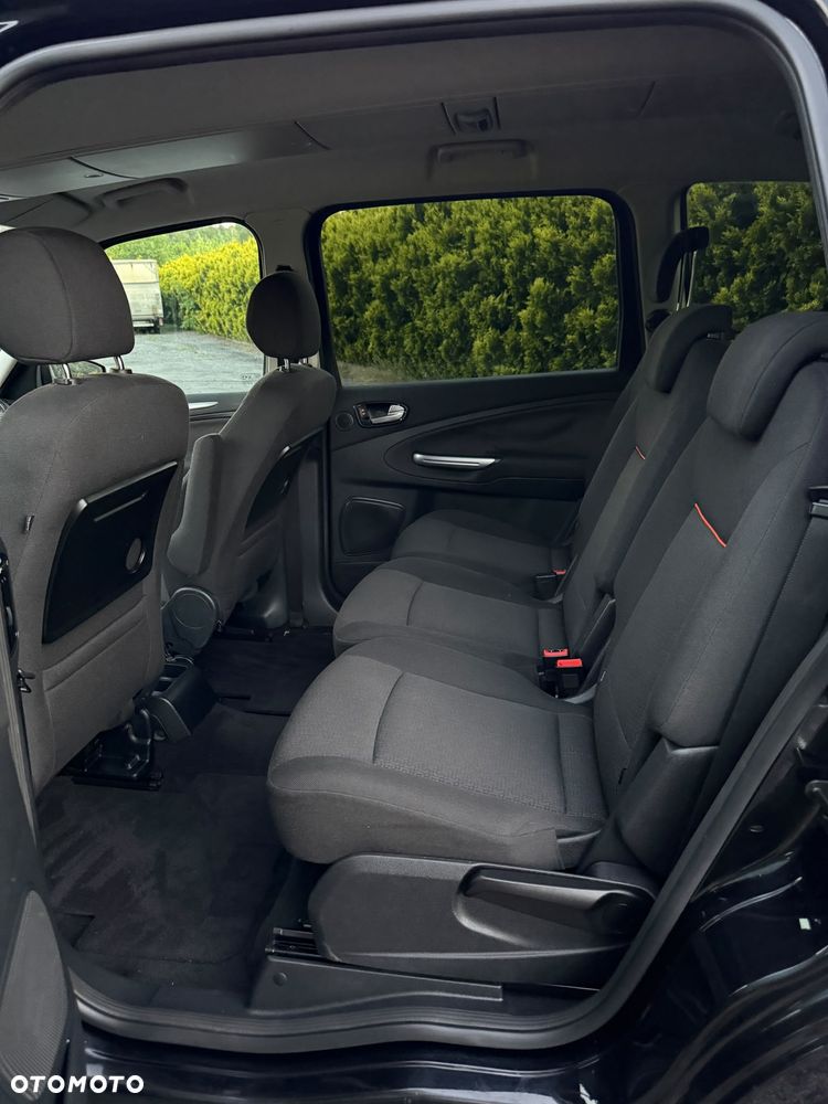 Ford Galaxy - 7