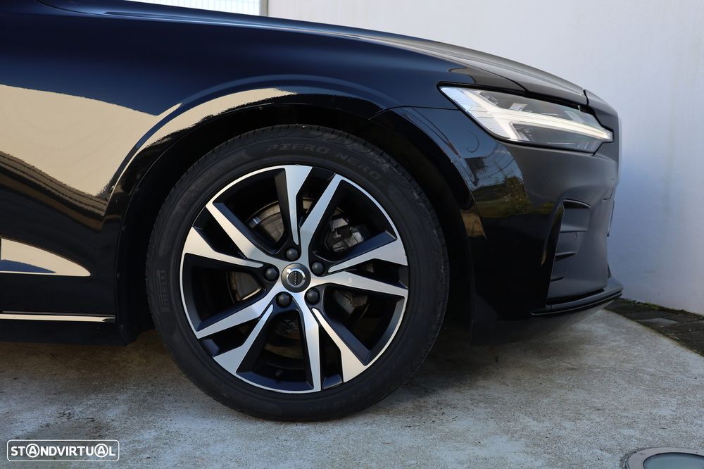 Volvo V60 2.0 D3 R-Design Geartronic - 23