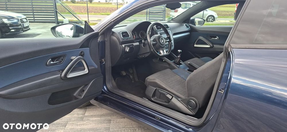 Volkswagen Scirocco 2.0 TDI Edition - 14