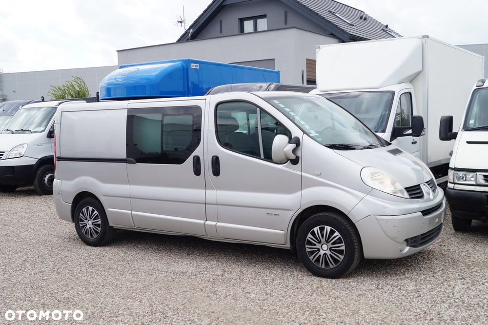 Renault Trafic - 8