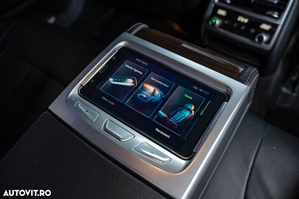 BMW Seria 7 740d xDrive - 21