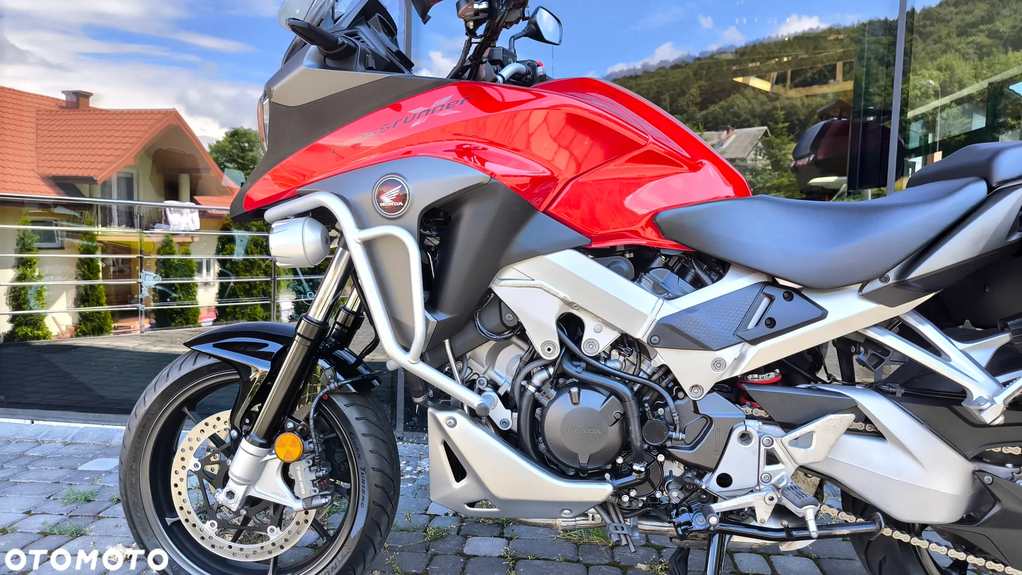 Honda VFR - 13