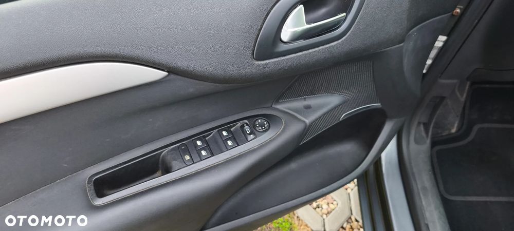 Citroën C4 1.6 e-HDi Exclusive MCP - 20