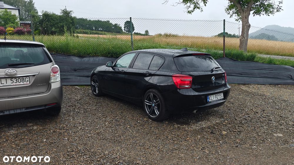 BMW Seria 1 116i - 12