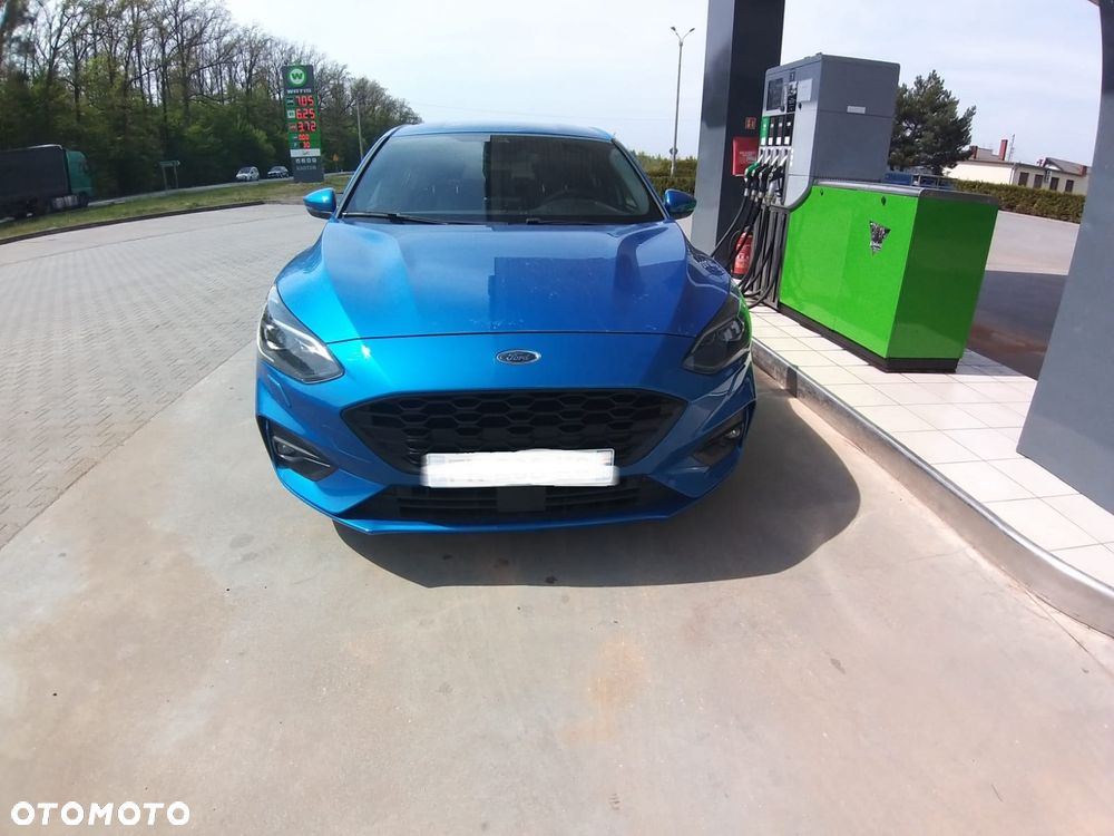 Ford Focus 1.0 EcoBoost Start-Stopp-System ST-LINE DESIGN - 3
