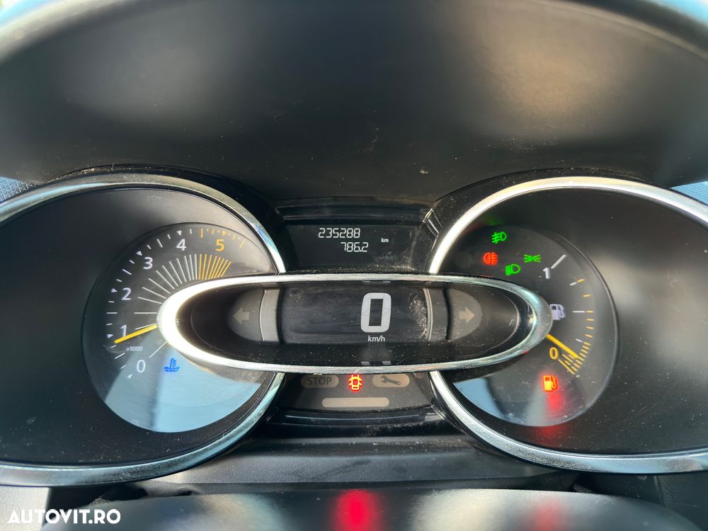 Renault Clio dCi 90 Dynamique - 10