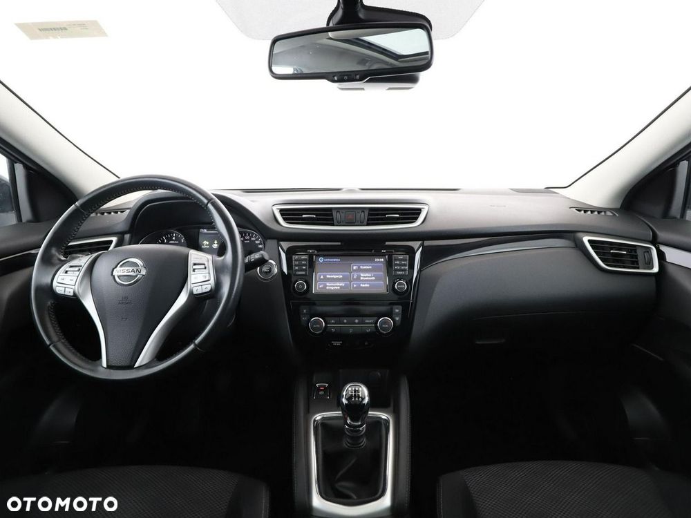 Nissan Qashqai 1.6 DIG-T N-Connecta - 16