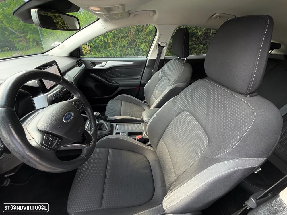 Ford Focus SW 1.5 TDCi EcoBlue Business - 12