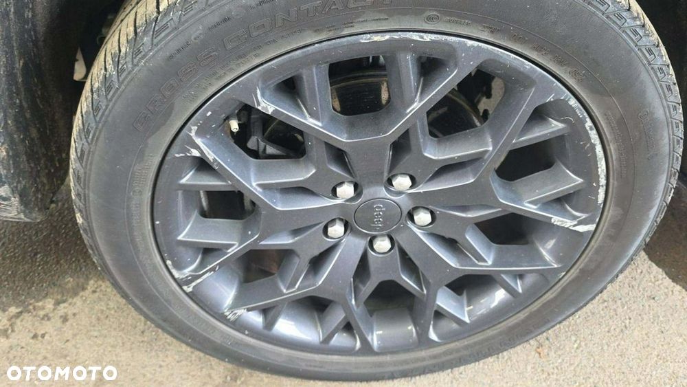 Jeep Grand Cherokee 3.6 V6 Summit - 18