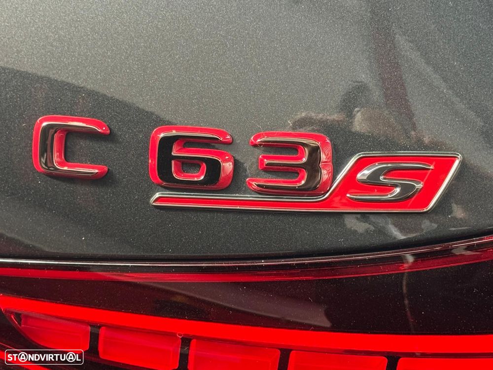 Mercedes-Benz C 63 AMG S E Performance 4Matic - 12