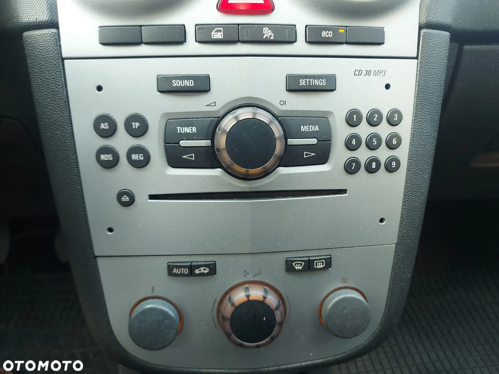 Opel Corsa 1.3 CDTI Cosmo - 10