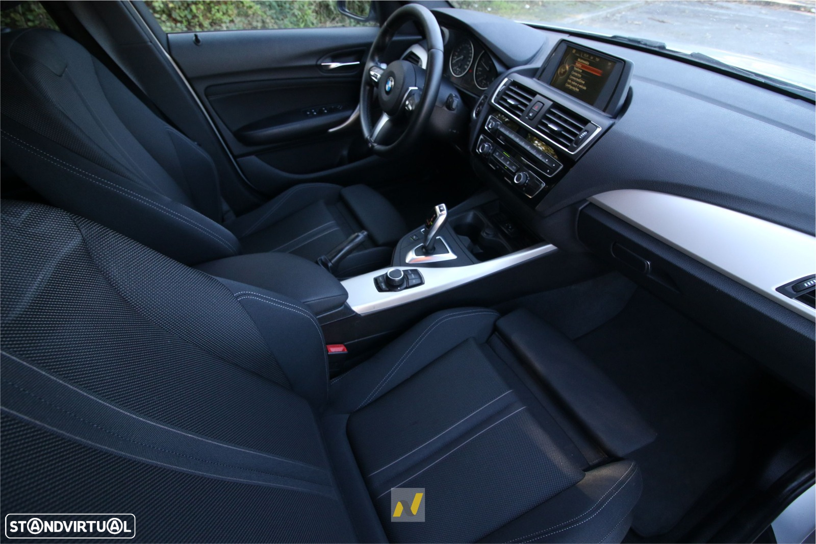 BMW 116 d Aut. Sport Line - 11