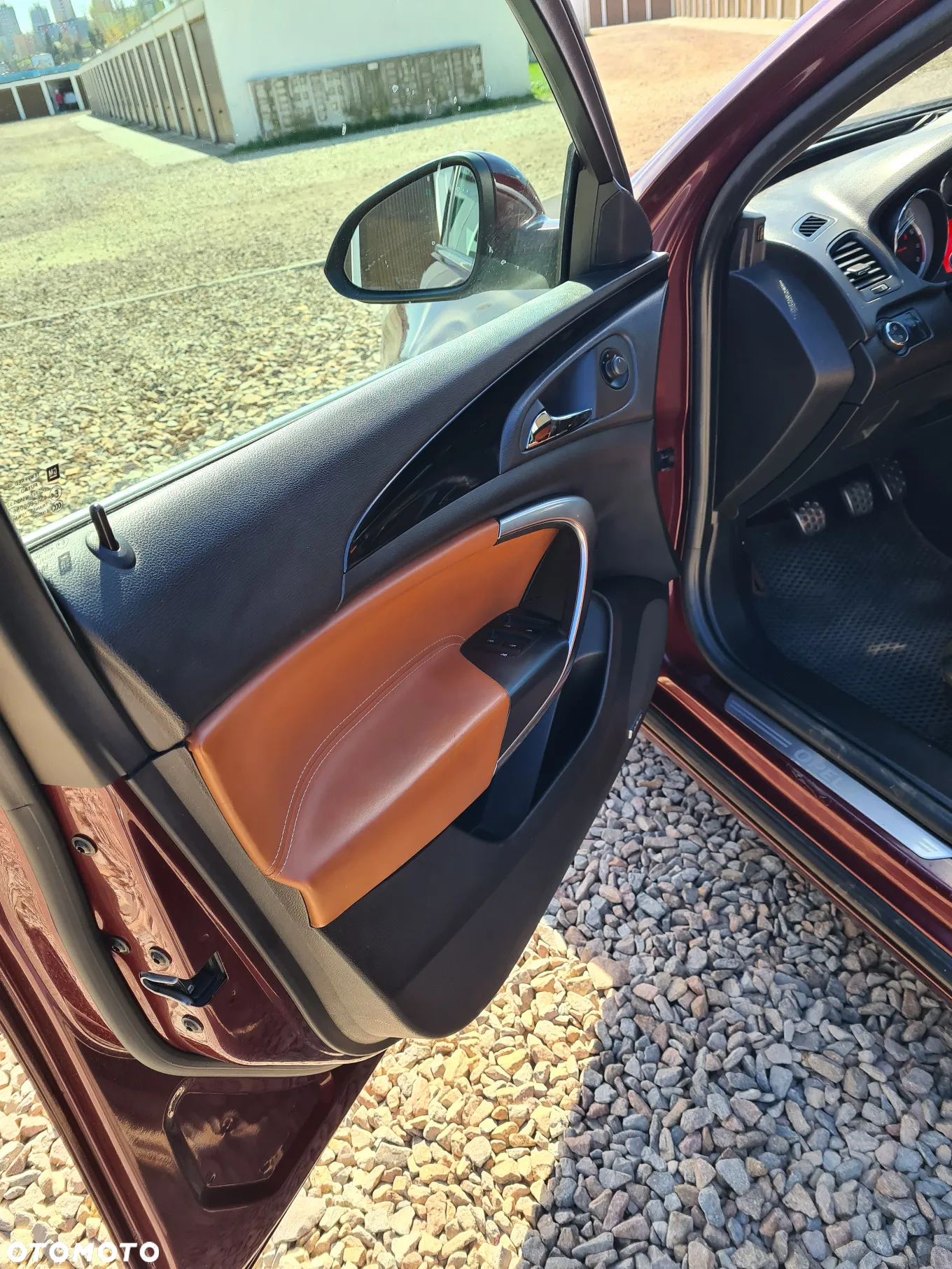 Opel Insignia - 8