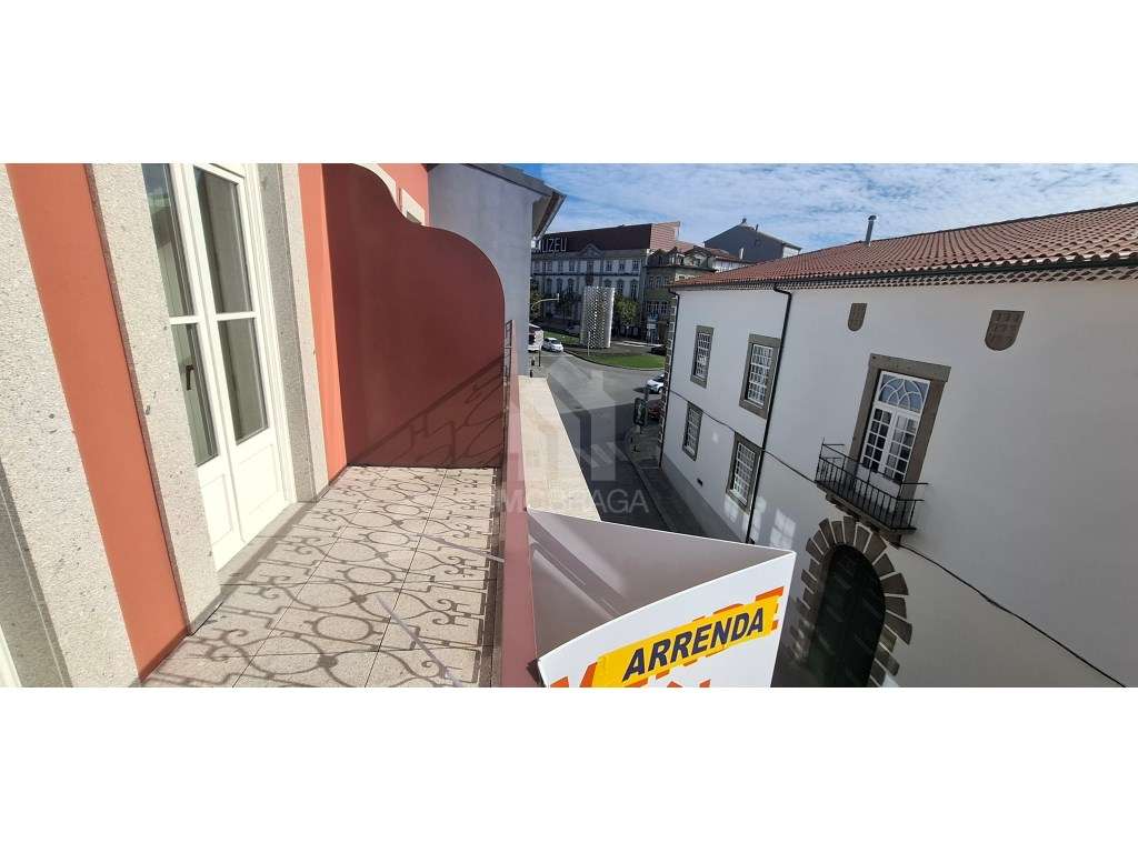 Arrendamento T0+1 Novo - Centro da Cidade - Grande imagem: 2/28