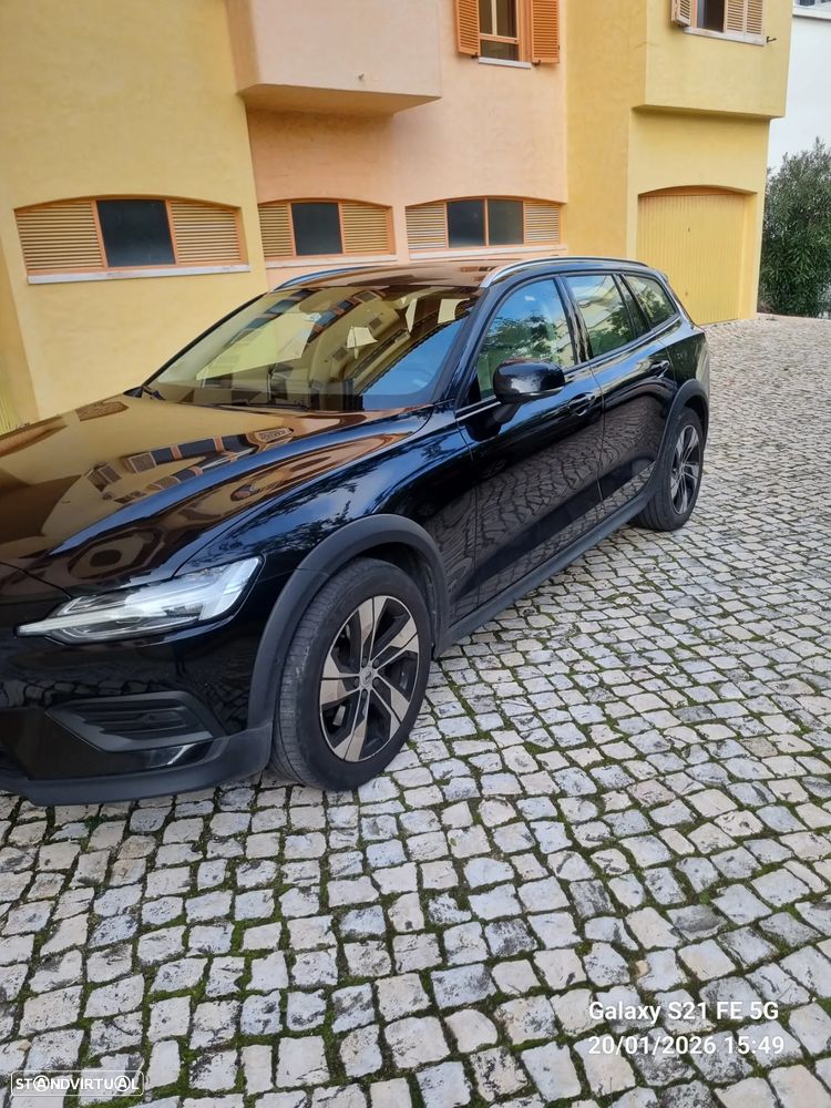 Volvo V60 Cross Country 2.0 D4 Geartronic - 2