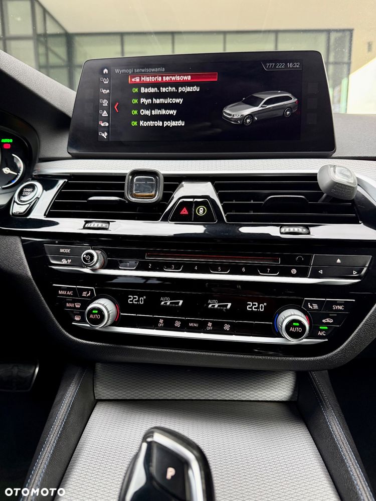 BMW Seria 5 520d xDrive Sport Line sport - 25