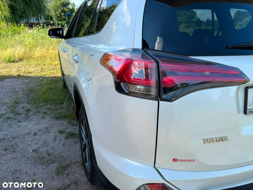 Toyota RAV4 2.0 D-4D 4x2 Start-Stop Comfort - 16