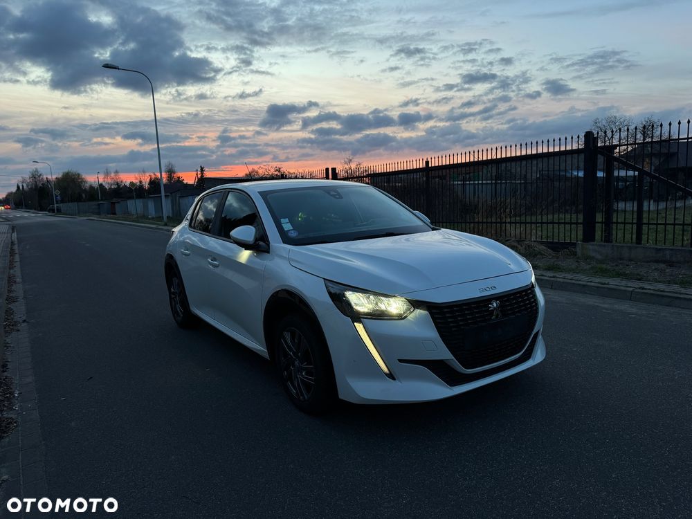 Peugeot 208 PureTech 100 EAT8 Allure Pack - 23