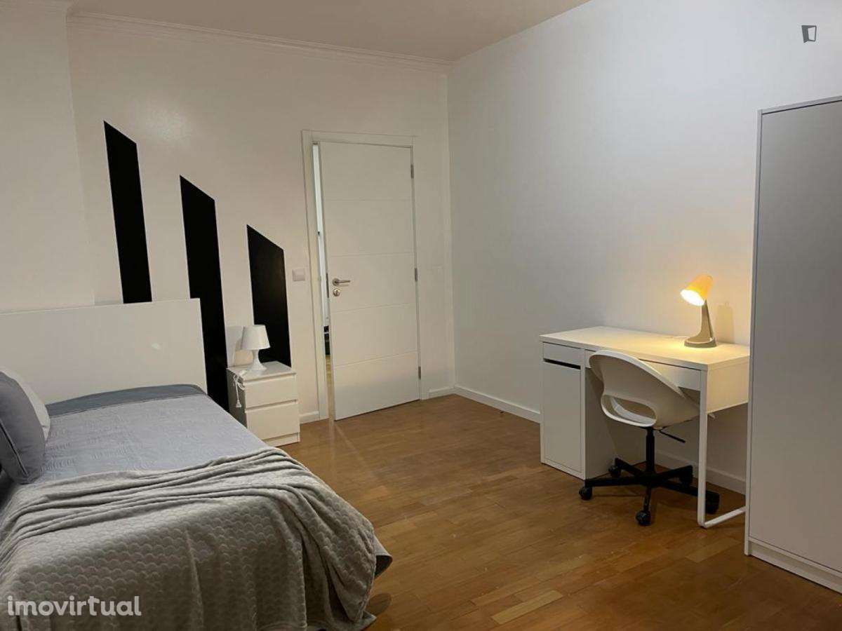 Quarto - localizado em Leiria - Grande imagem: 3/6