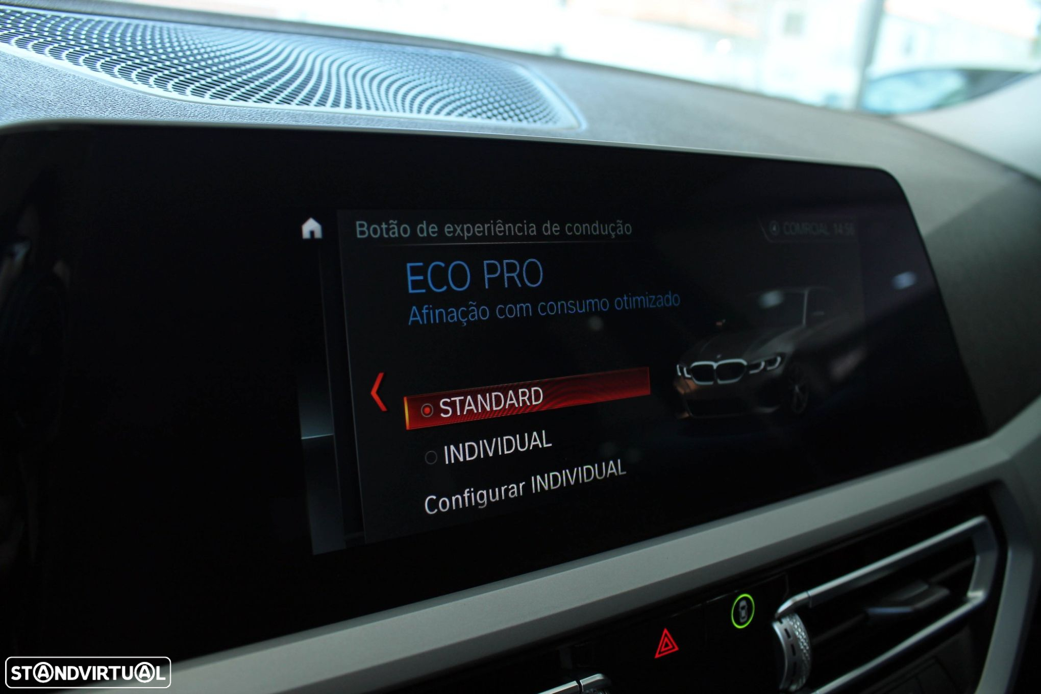 BMW 318 d Touring Auto - 25