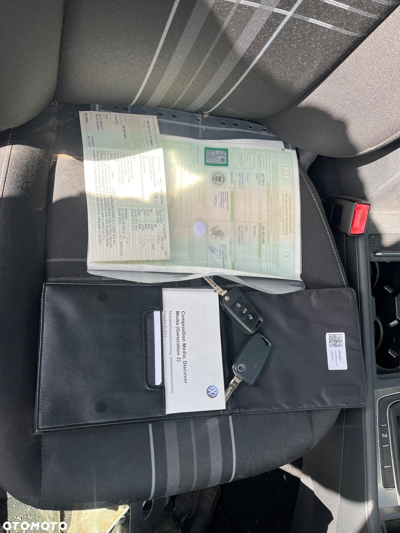 Volkswagen Golf Variant 1.6 TDI BlueMotion Technology Lounge - 14