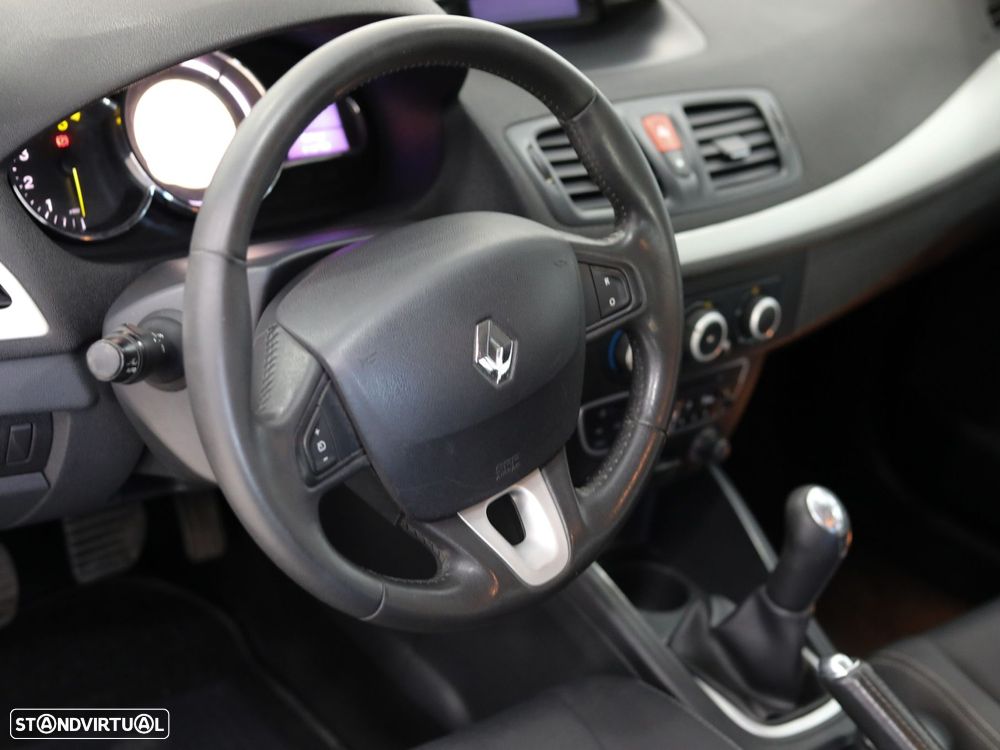 Renault Mégane 1.5 dCi Dynamique - 8