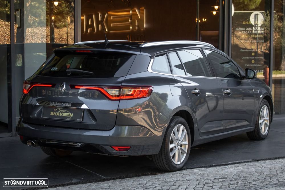 Renault Mégane Sport Tourer 1.5 dCi Limited - 4