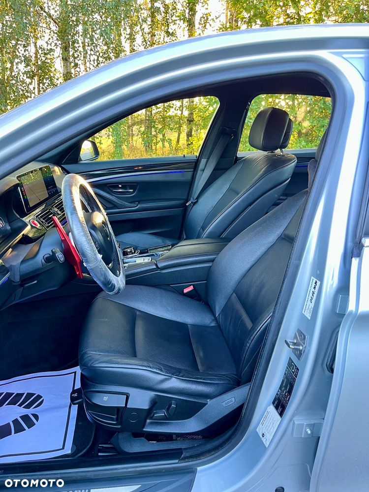 BMW Seria 5 - 14