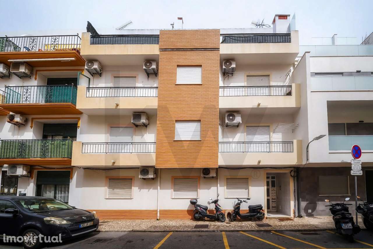 Monte Gordo: Duplex com Terraço Espetacular – Ideal para Férias ou Ren - Grande imagem: 2/35