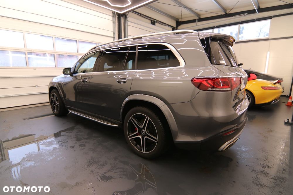 Mercedes-Benz GLS AMG 63 4Matic AMG Speedshift TCT 9G - 25