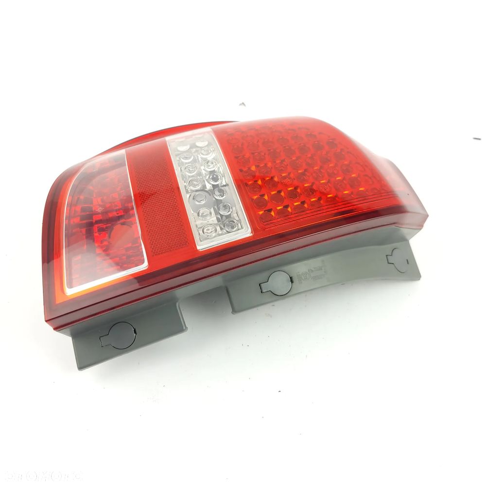 KIA CEED I LIFT KOMBI LAMPA TYLNA TYŁ LEWA EUROPA - 7