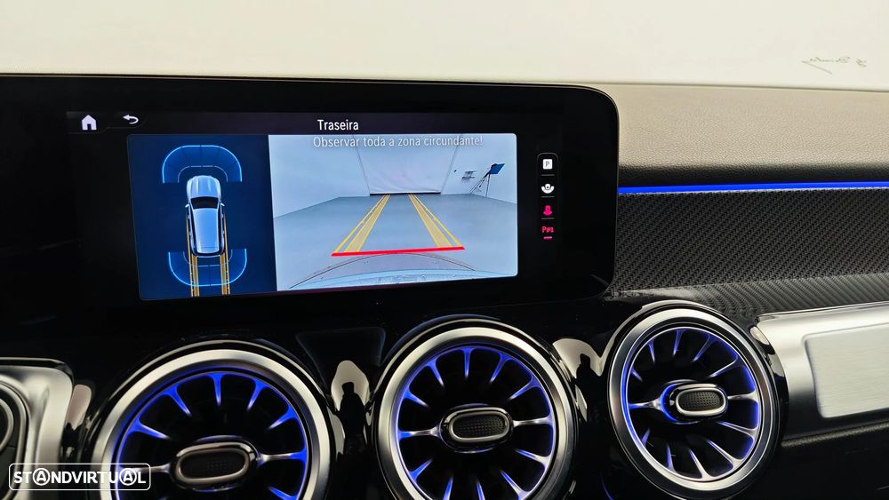 Mercedes-Benz GLB 180 d AMG Line - 16