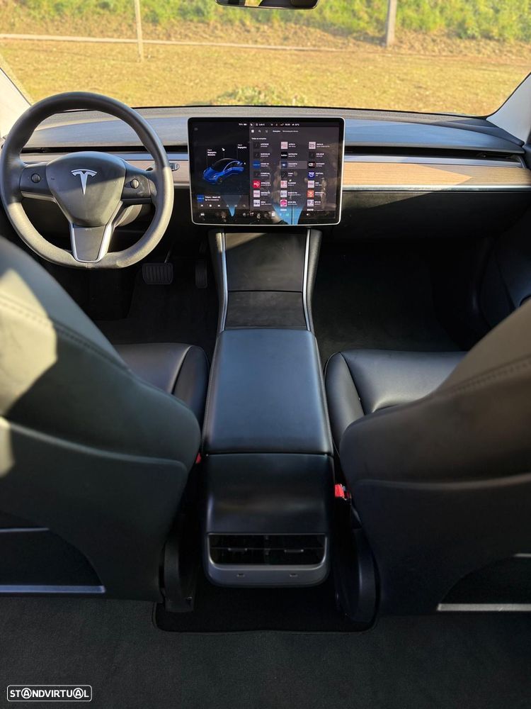Tesla Model 3 Standard Range Plus RWD - 18