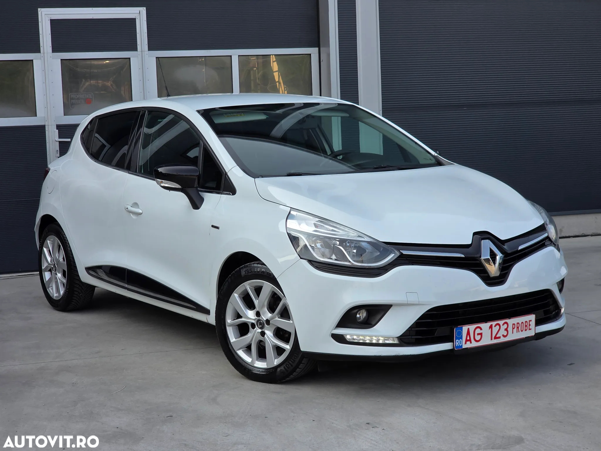 Renault Clio dCi 90 Limited - 3