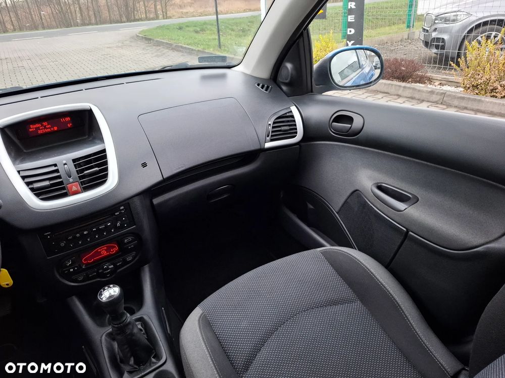 Peugeot 206 plus - 13