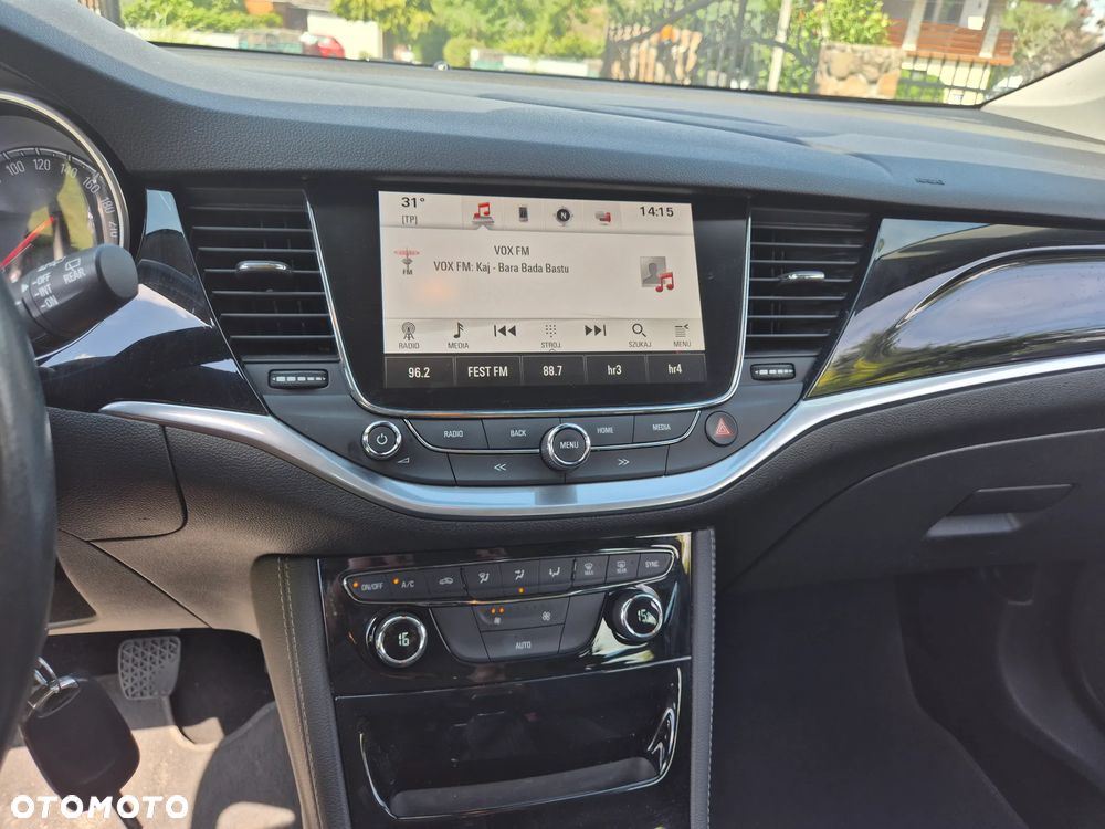 Opel Astra 1.4 Turbo Sports Tourer 120 Jahre - 16