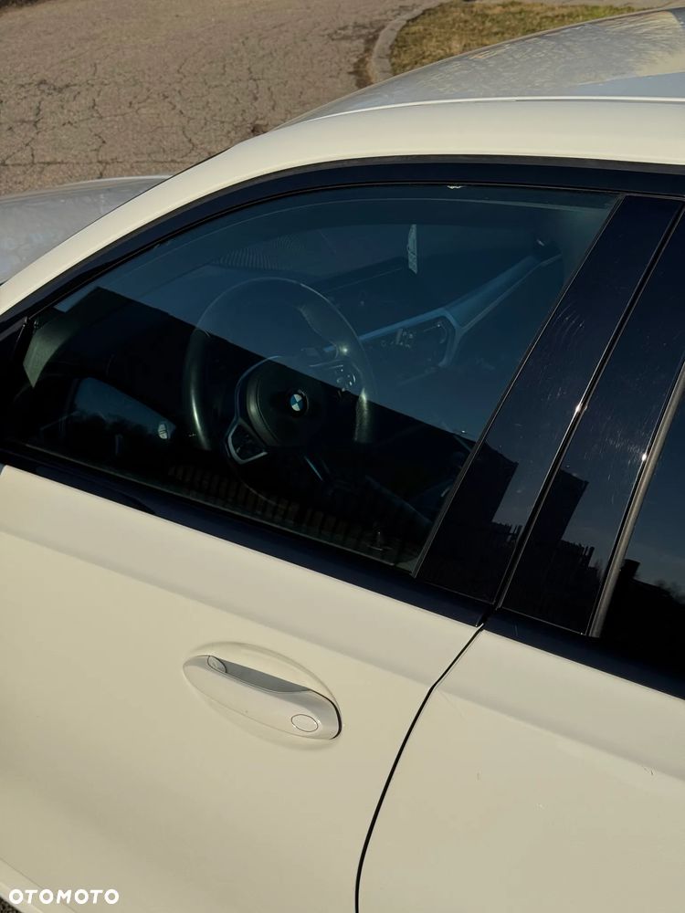 BMW Seria 3 320d xDrive Sport Line sport - 17