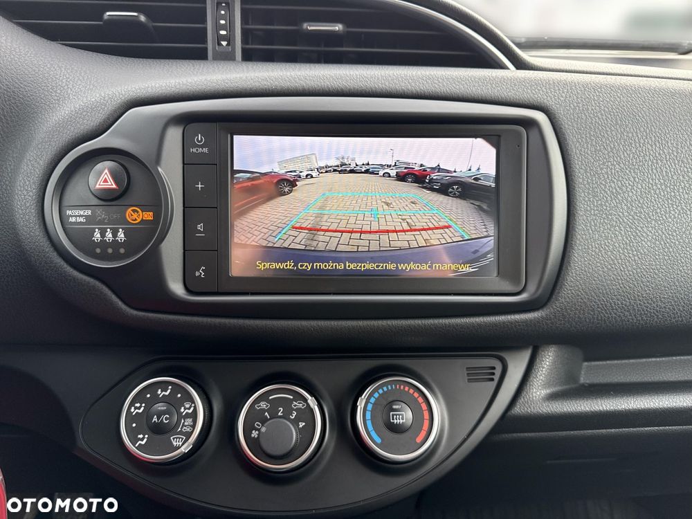 Toyota Yaris - 14