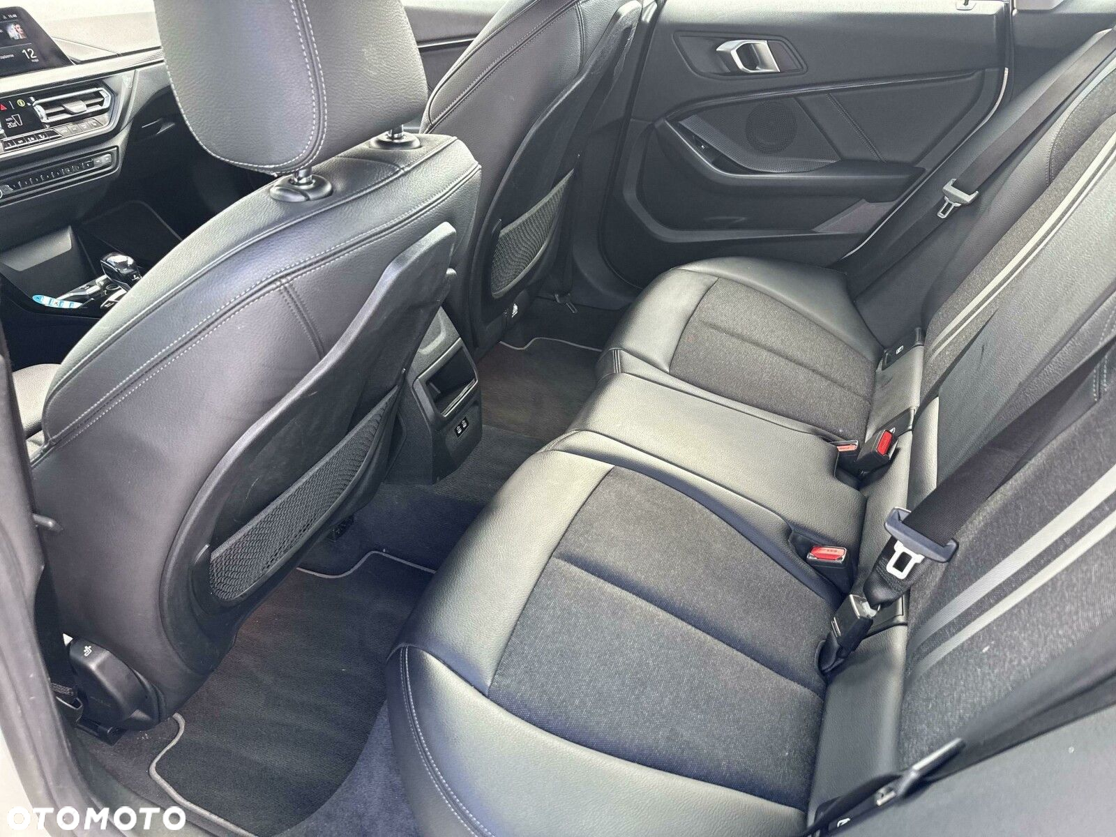 BMW Seria 2 218i Sport Line - 17