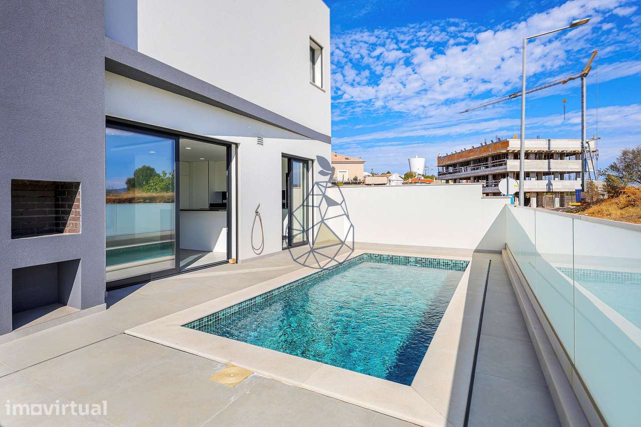 Maravilhosa moradia nova T3+1 nova com piscina - 185 m2 em Mexilhoeira - Grande imagem: 4/60