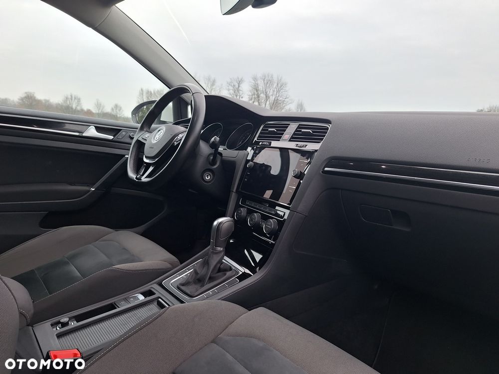 Volkswagen Golf Variant ver-1-5-tsi-act-bluemotion-technology-dsg-highline - 7