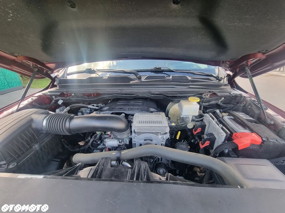 Dodge RAM 5.7 4x4 - 12