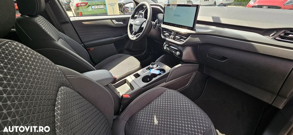 Ford Kuga 1.5 EcoBoost A8 FWD Titanium - 8