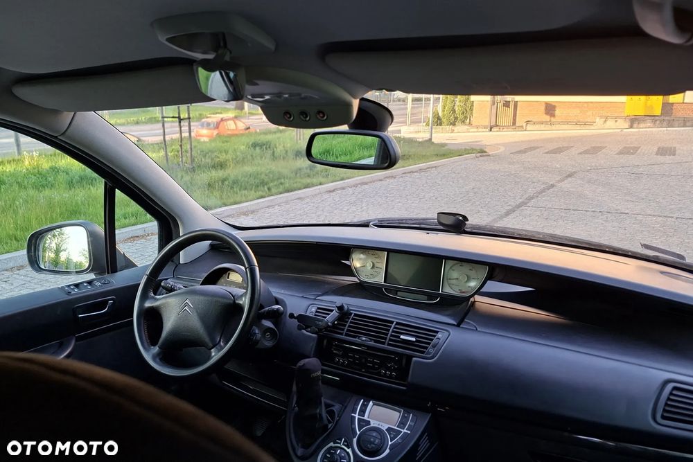 Citroën C8 2.0 HDi Exclusive - 11