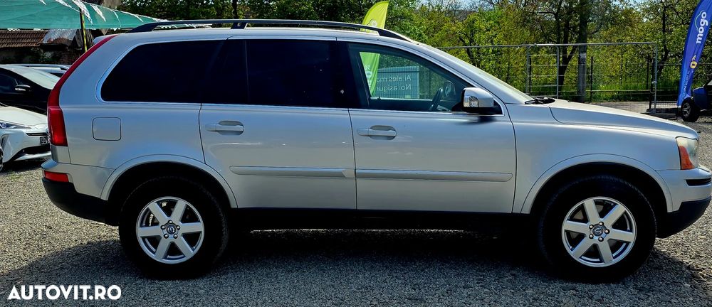 Volvo XC 90 - 9