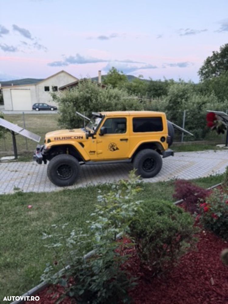 Jeep Wrangler - 6