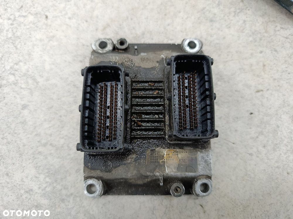 KOMPUTER, STEROWNIK LANCIA THESIS 0261206654 2.4 20V - 1