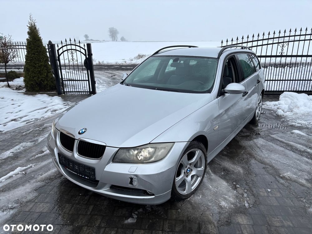 BMW Seria 3 ver-320i - 1