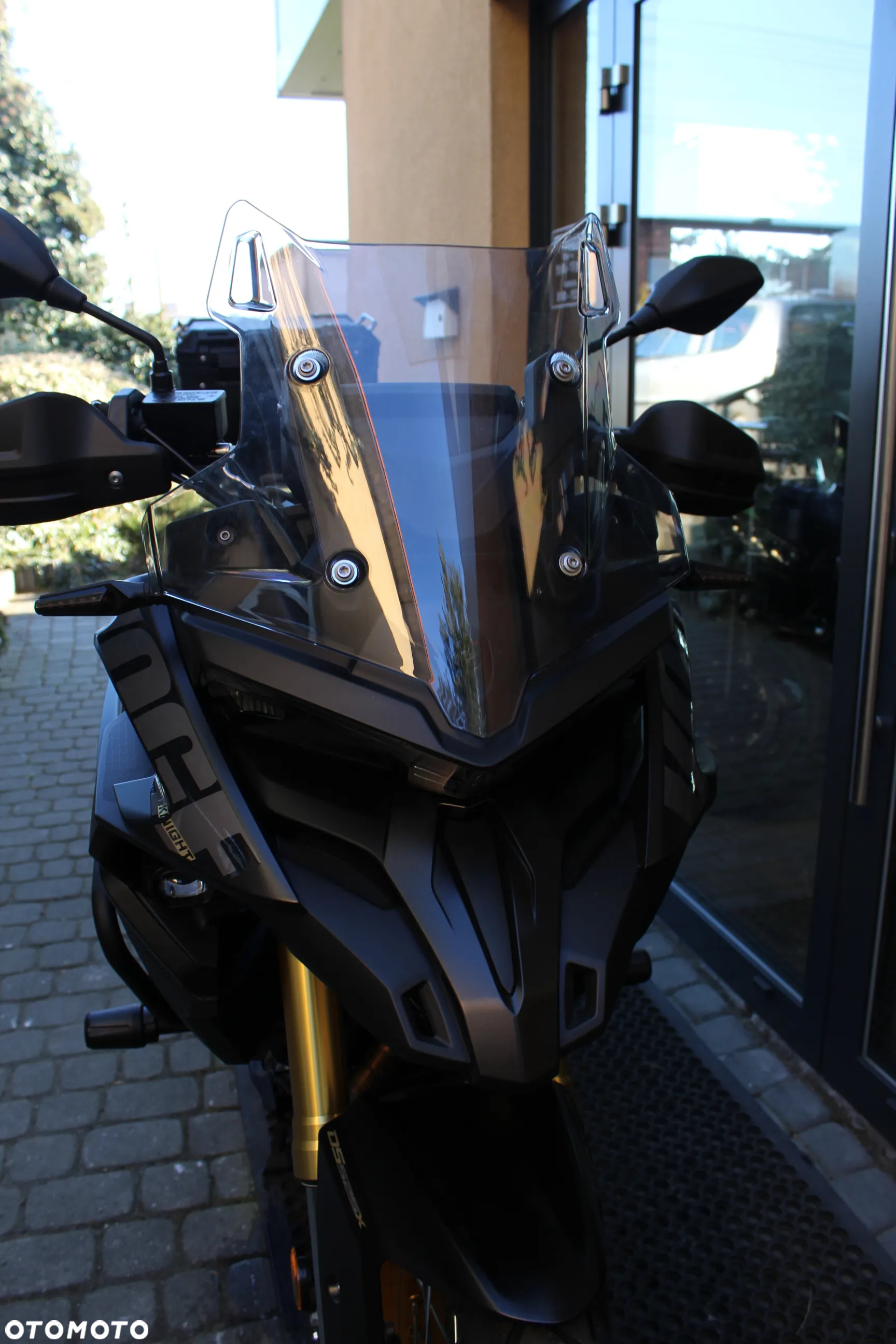 VOGE 525DSX - 13